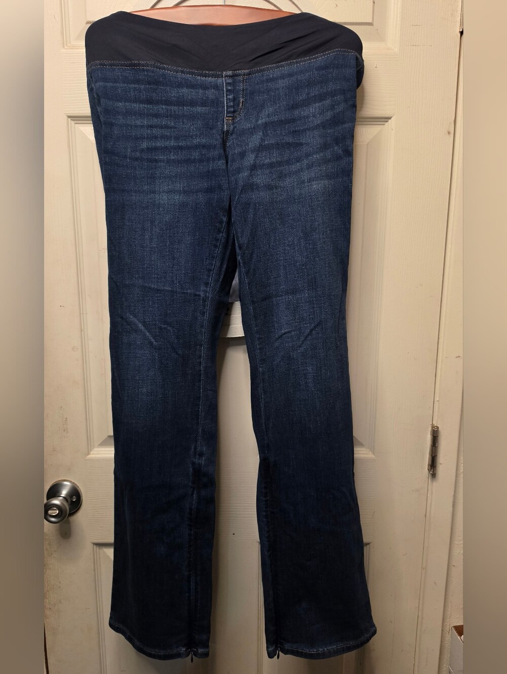 Universal Thread Dark Blue Boot-Cut Jeans with Black Stretchy Waistband
